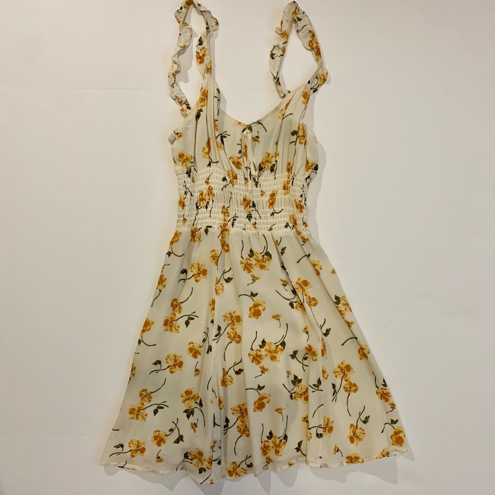 Reformation babydoll short dress size 2 (fits like 0)